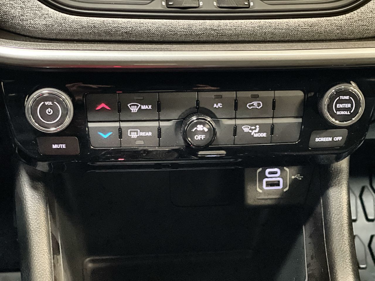 2025 Jeep Compass in Regina, Saskatchewan