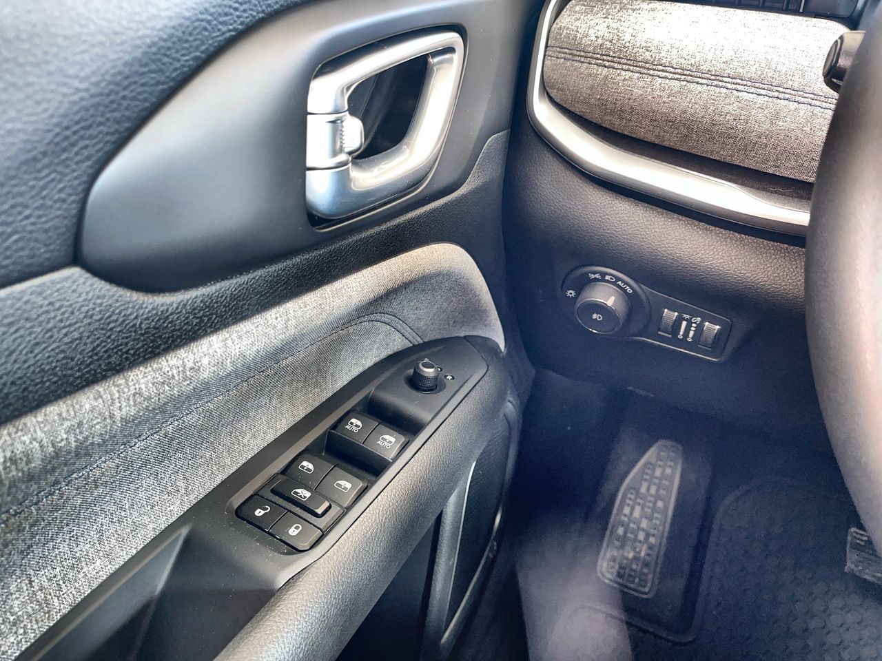 2025 Jeep Compass in Regina, Saskatchewan