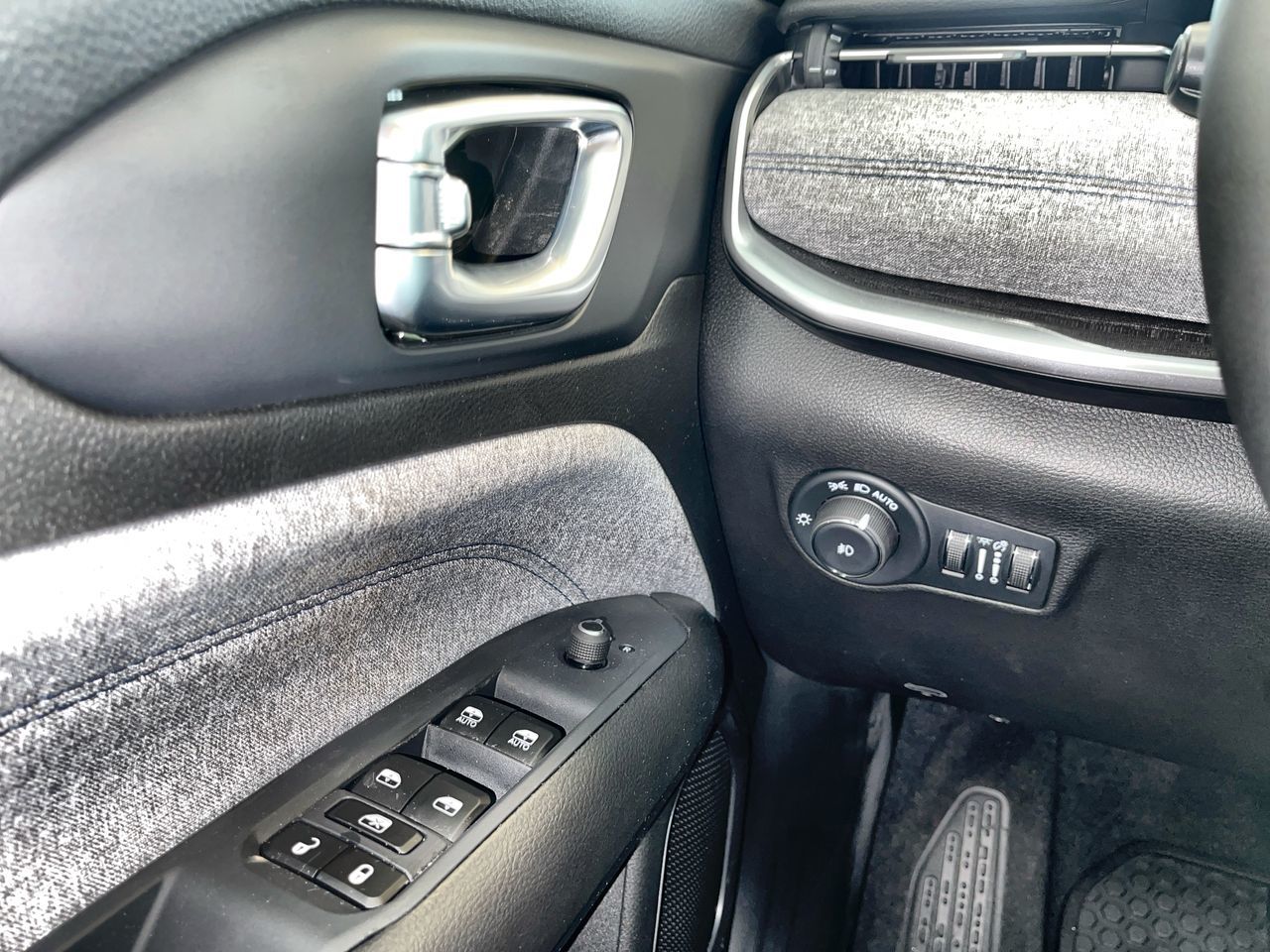 2026 Jeep Compass in Regina, Saskatchewan