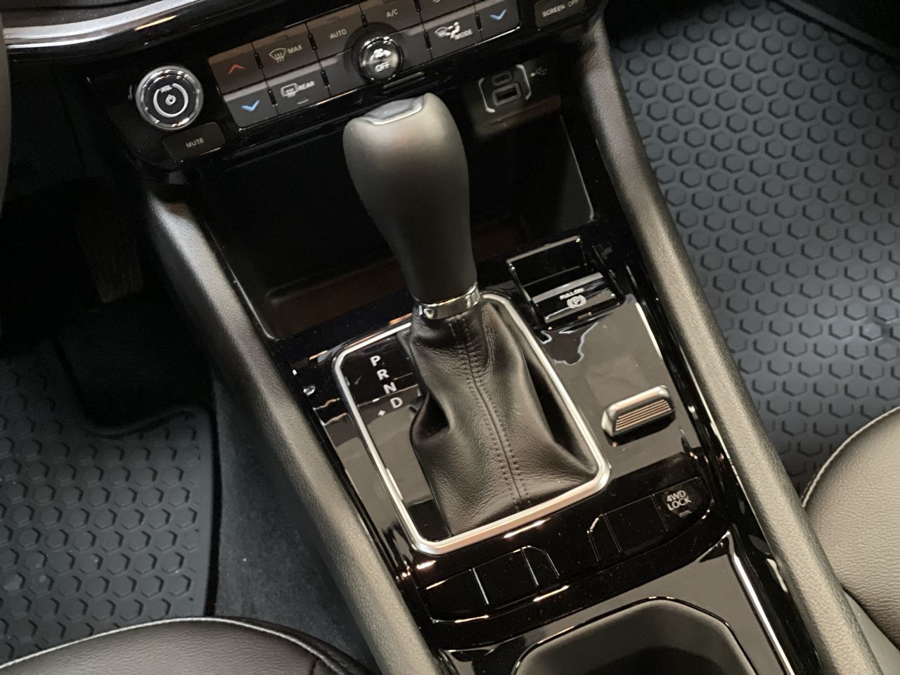 2026 Jeep Compass in Regina, Saskatchewan