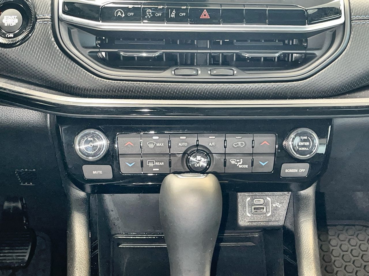 2026 Jeep Compass in Regina, Saskatchewan
