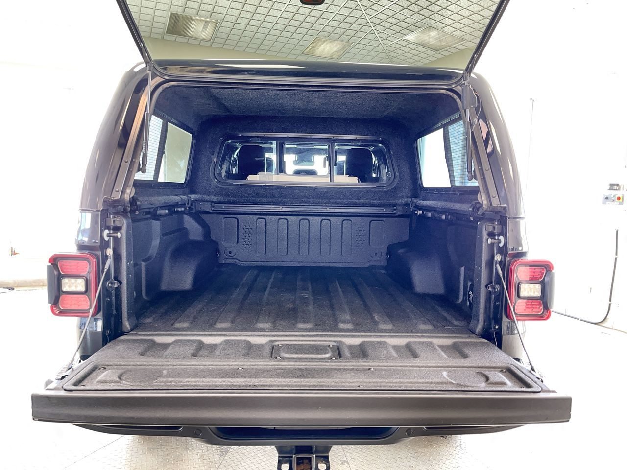 Jeep Gladiator 4x4  2021 à Regina, Saskatchewan