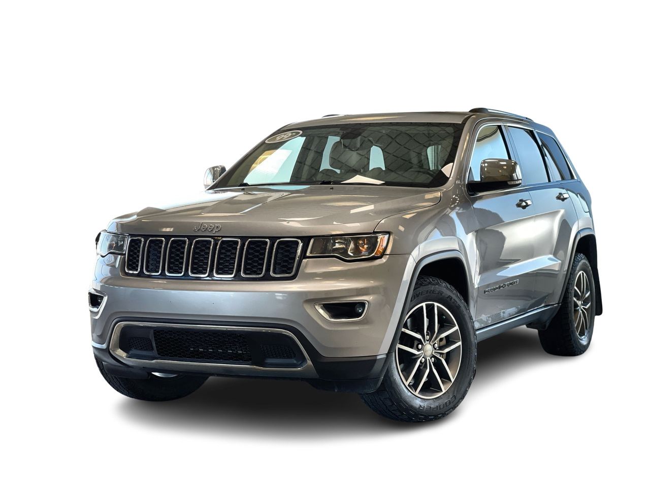 2017 Jeep Grand Cherokee 4X4 in Regina, Saskatchewan