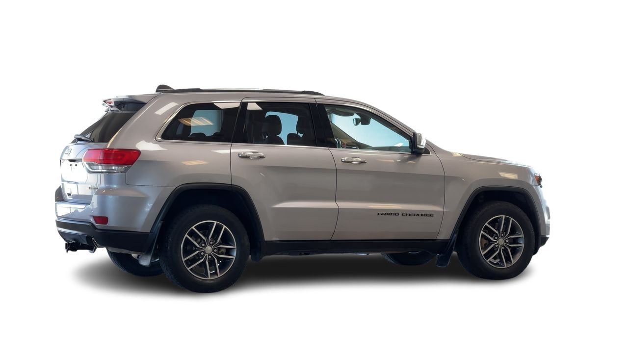 2017 Jeep Grand Cherokee 4X4 in Regina, Saskatchewan