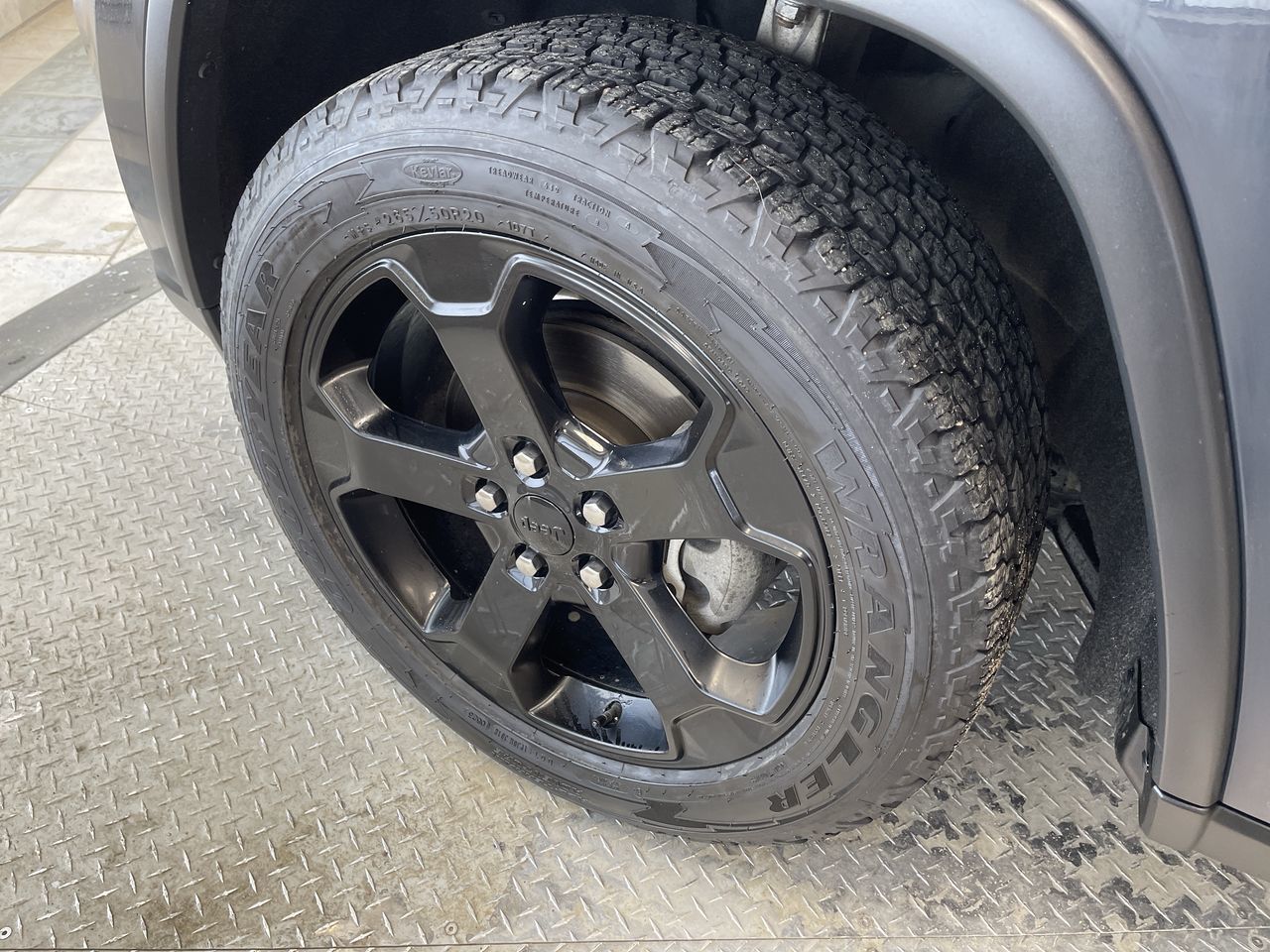 2018 Jeep Grand Cherokee 4X4 in Regina, Saskatchewan