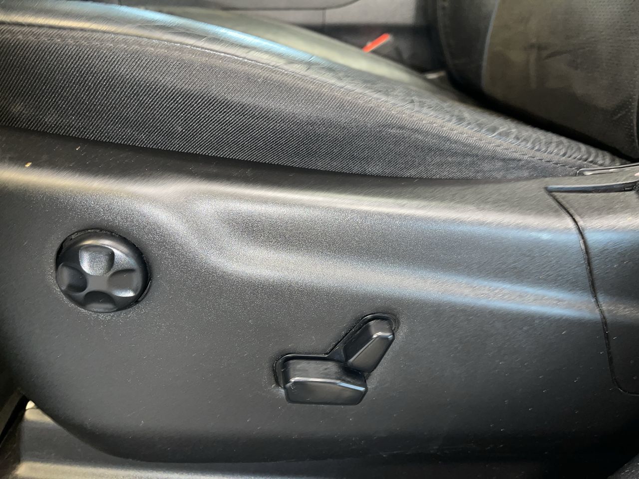 2020 Jeep Grand Cherokee 4X4 in Regina, Saskatchewan