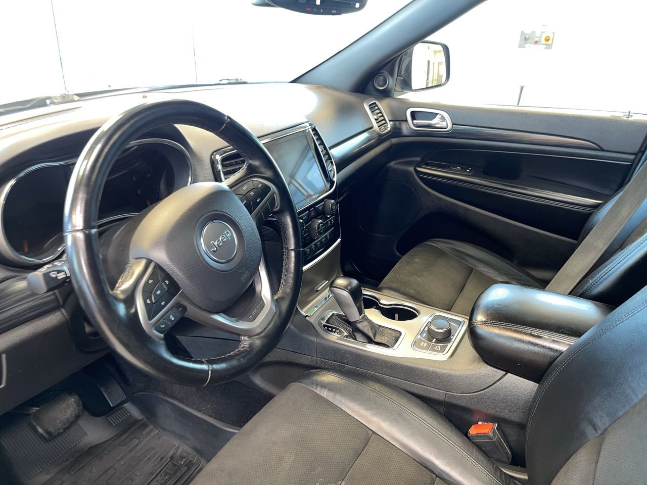 2020 Jeep Grand Cherokee 4X4 in Regina, Saskatchewan