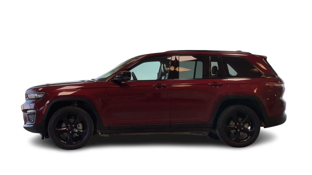 2023 Jeep Grand Cherokee 4X4 in Regina, Saskatchewan