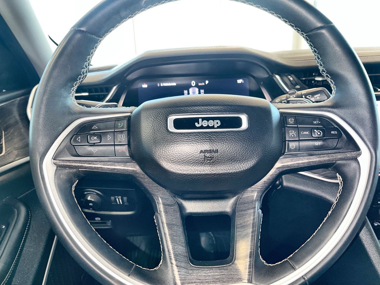 2023 Jeep Grand Cherokee 4X4 in Regina, Saskatchewan