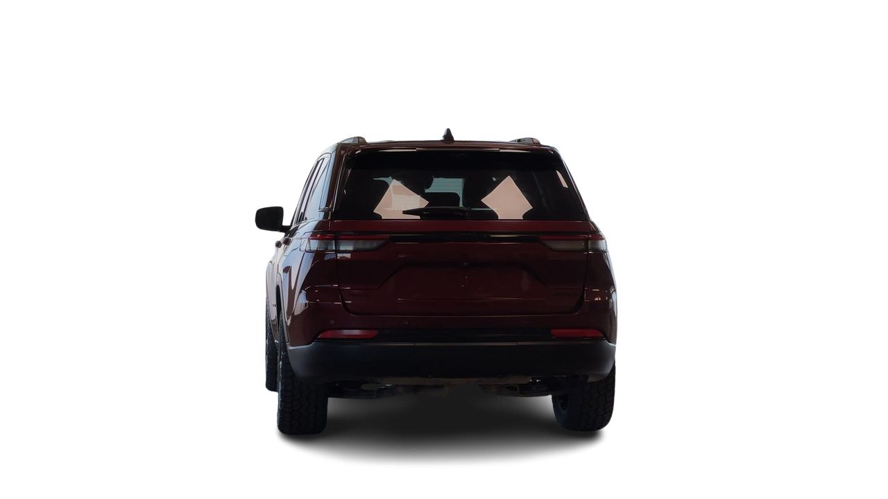 2023 Jeep Grand Cherokee 4X4 in Regina, Saskatchewan