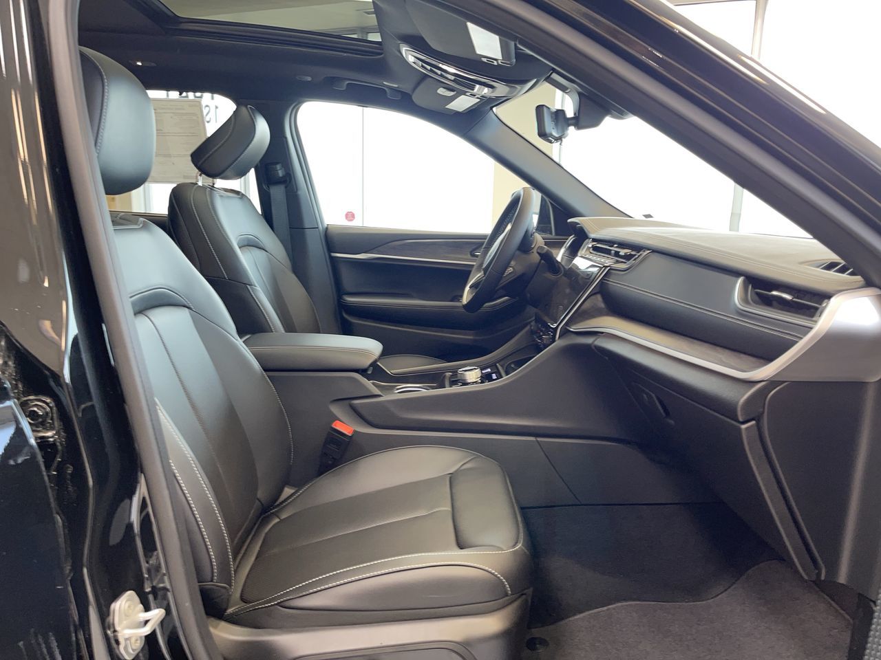 2025 Jeep Grand Cherokee L in Regina, Saskatchewan