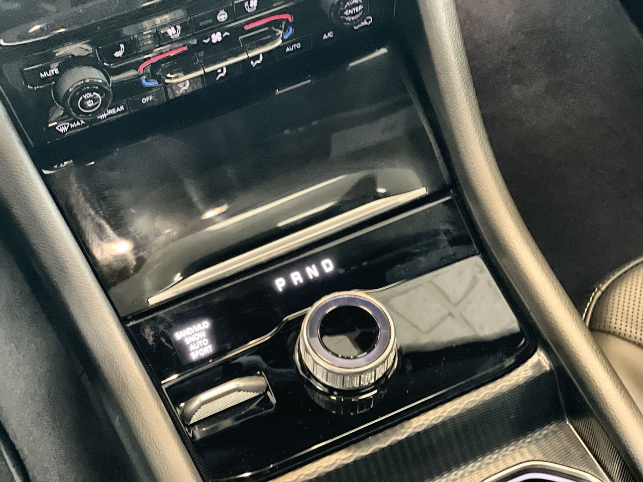 2025 Jeep Grand Cherokee L in Regina, Saskatchewan