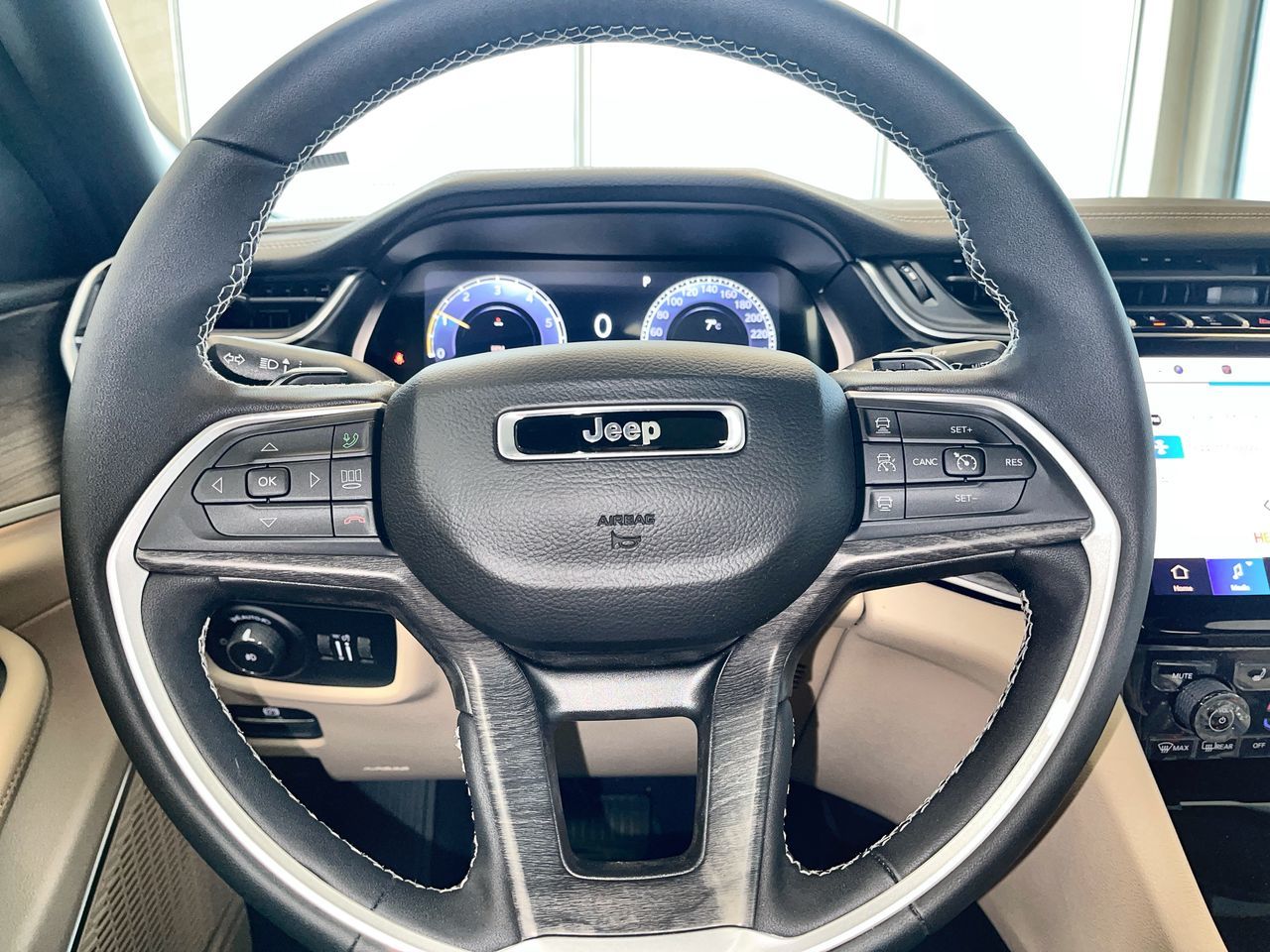 2025 Jeep Grand Cherokee L in Regina, Saskatchewan