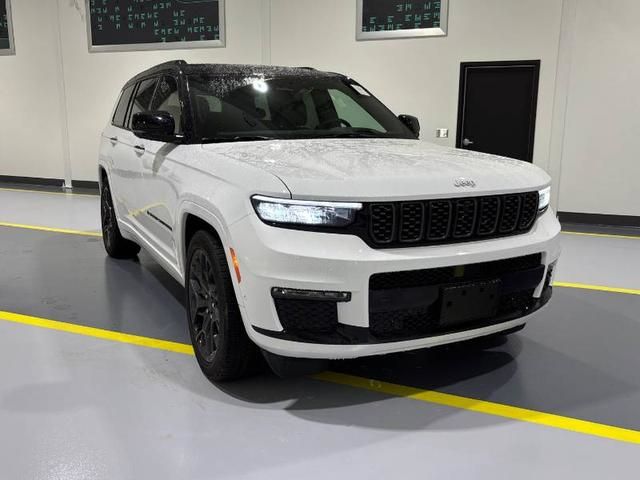 2025 Jeep Grand Cherokee L in Regina, Saskatchewan