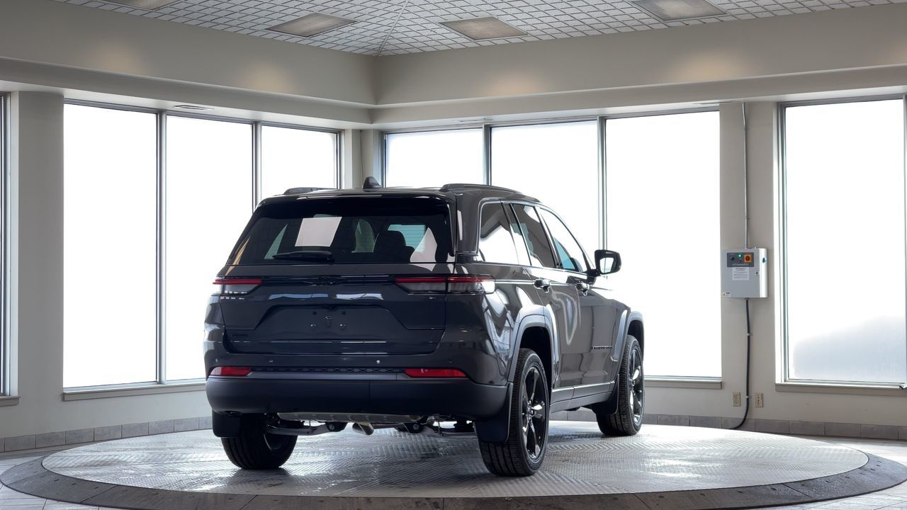 2026 Jeep Grand Cherokee L in Regina, Saskatchewan