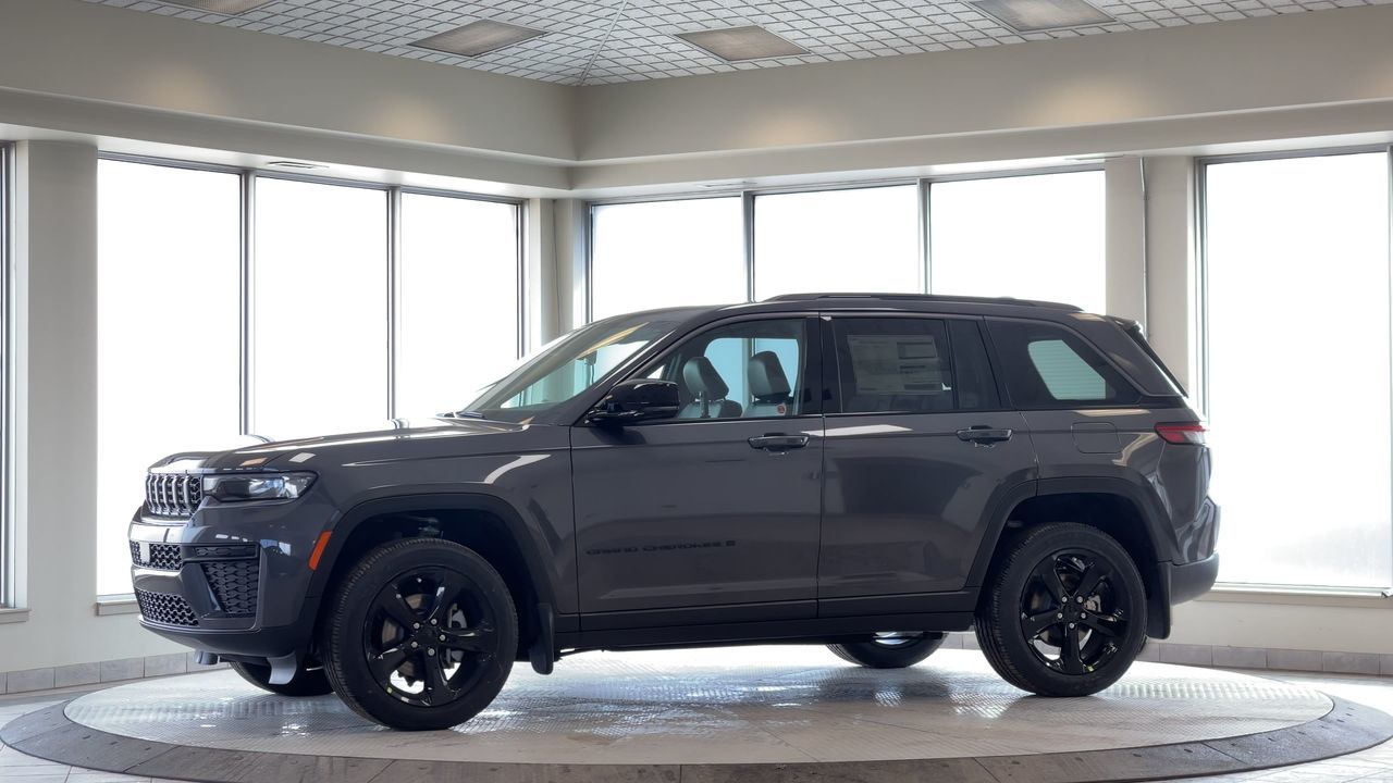 2026 Jeep Grand Cherokee L in Regina, Saskatchewan