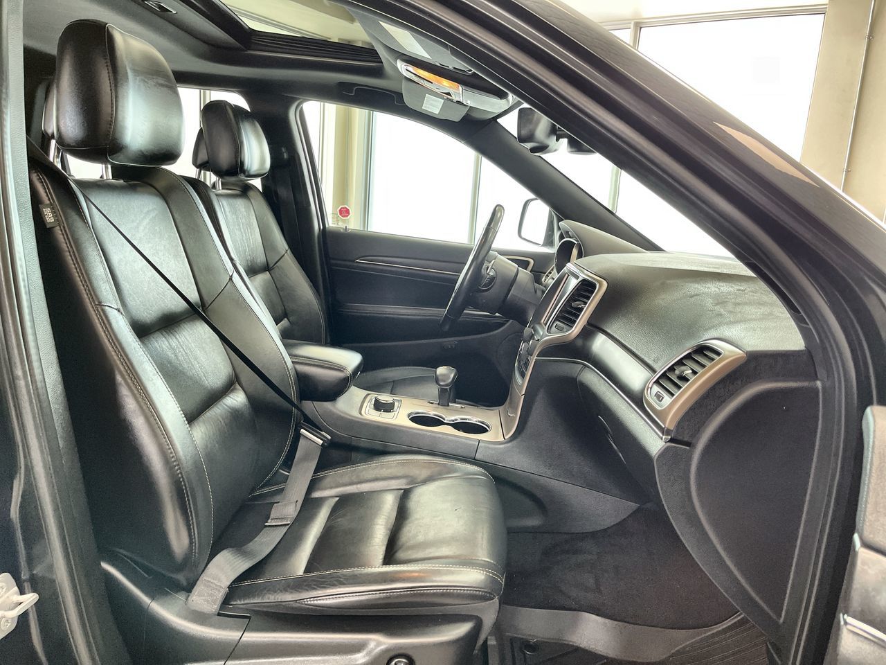 2015 Jeep Grand Cherokee in Regina, Saskatchewan