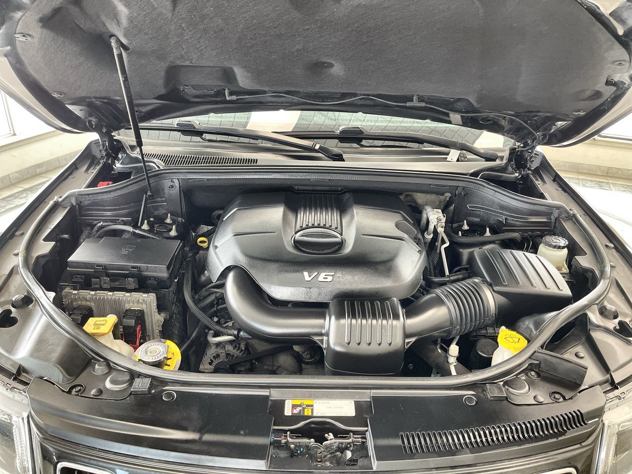 2015 Jeep Grand Cherokee in Regina, Saskatchewan