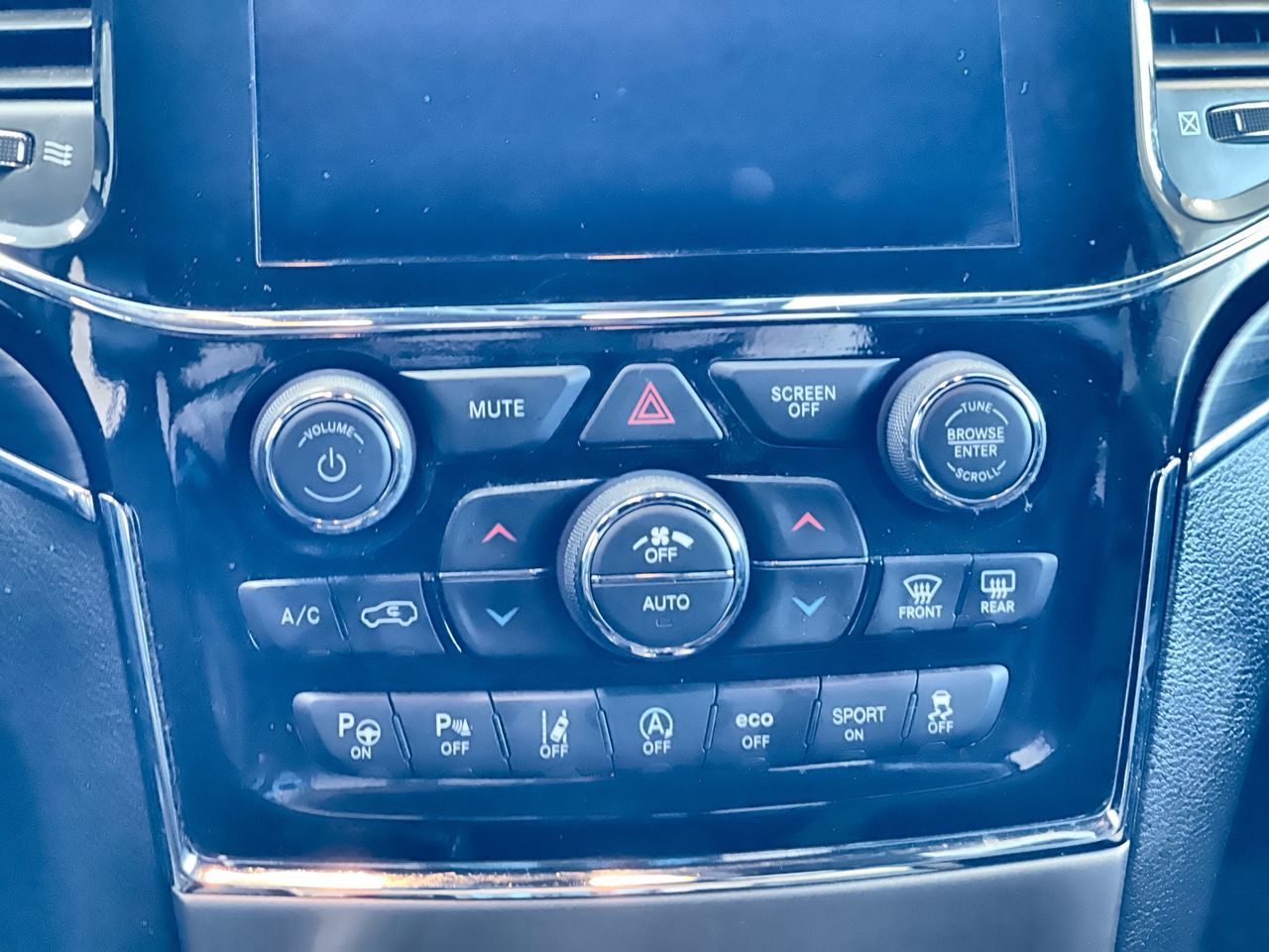 2022 Jeep Grand Cherokee