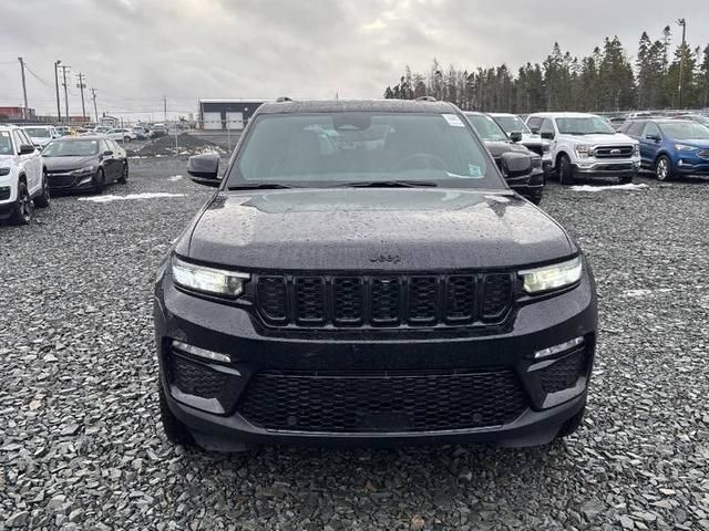 2024 Jeep Grand Cherokee in Regina, Saskatchewan
