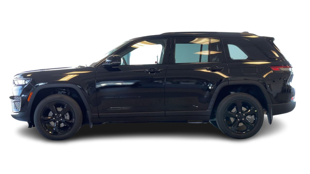 2025 Jeep Grand Cherokee in Regina, Saskatchewan