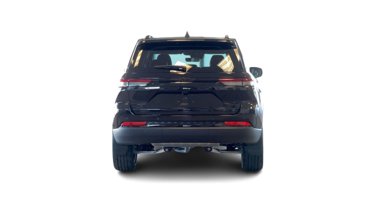 2025 Jeep Grand Cherokee in Regina, Saskatchewan