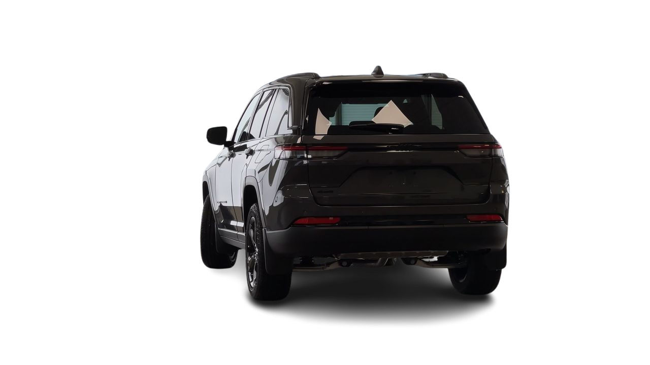 2025 Jeep Grand Cherokee in Regina, Saskatchewan
