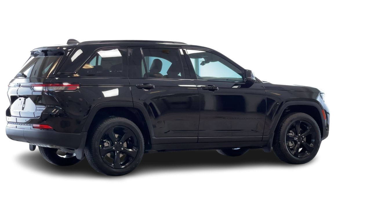 2025 Jeep Grand Cherokee in Regina, Saskatchewan