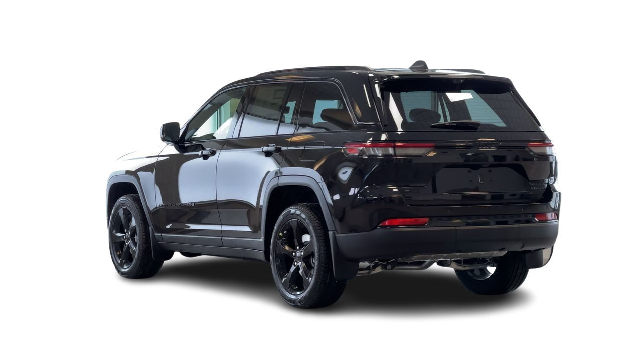 2025 Jeep Grand Cherokee in Regina, Saskatchewan