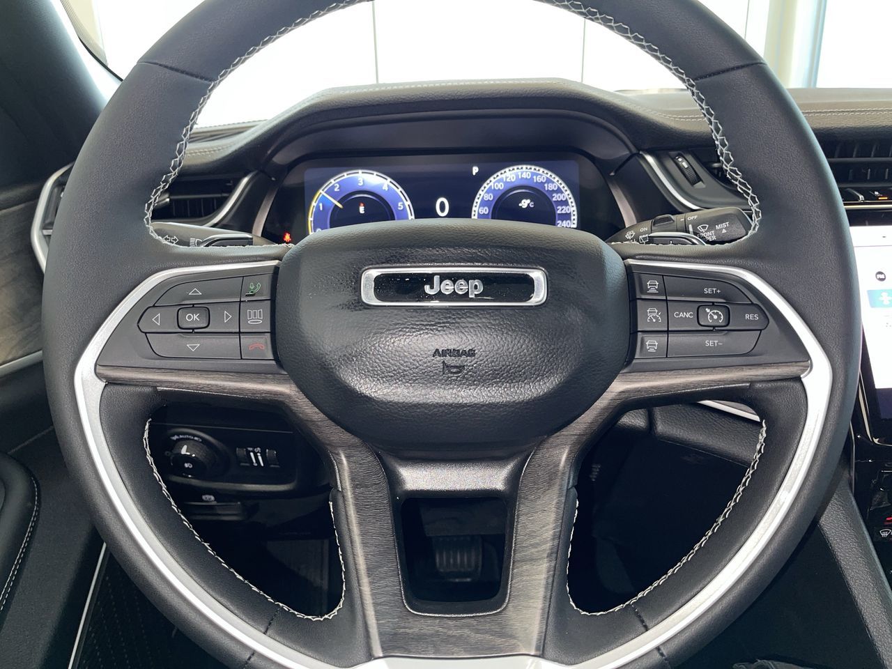 2025 Jeep Grand Cherokee in Regina, Saskatchewan