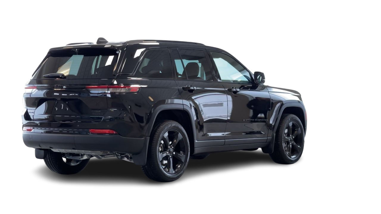 2025 Jeep Grand Cherokee in Regina, Saskatchewan