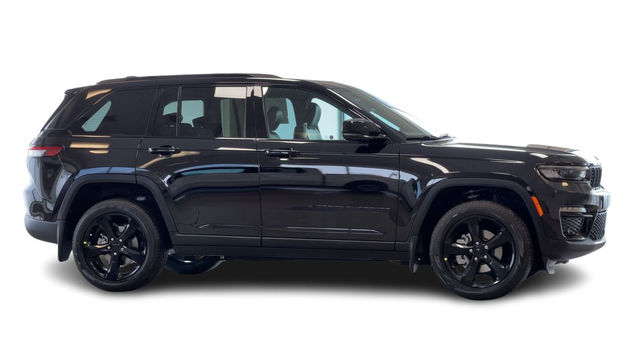 2025 Jeep Grand Cherokee in Regina, Saskatchewan