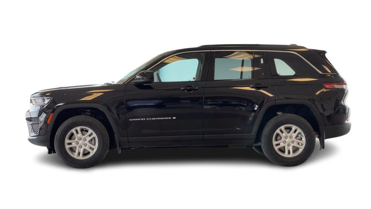 2025 Jeep GRAND CHEROKEE