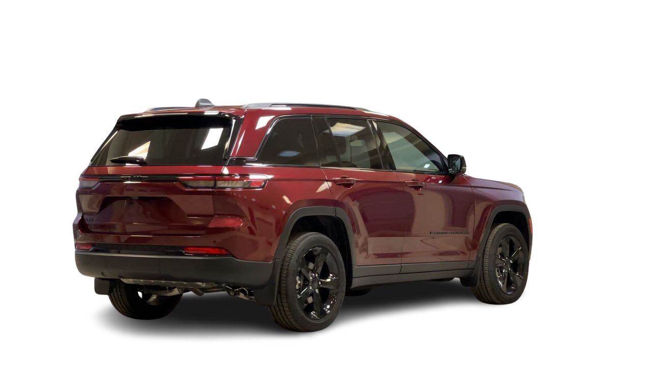 2025 Jeep Grand Cherokee in Regina, Saskatchewan