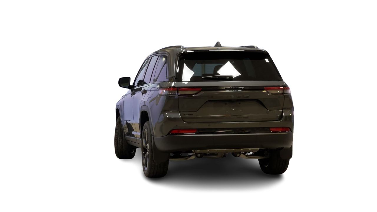 2025 Jeep Grand Cherokee in Regina, Saskatchewan