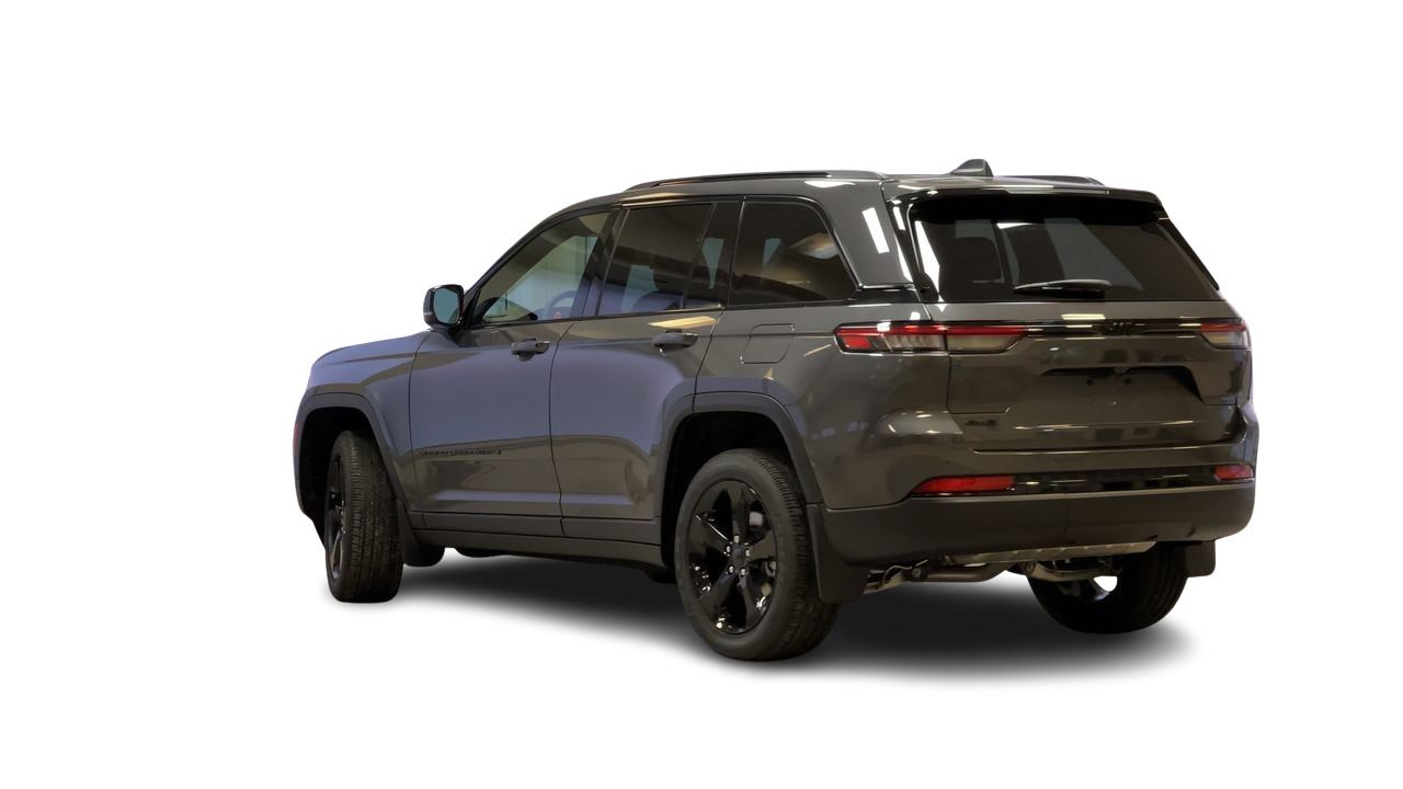 2025 Jeep Grand Cherokee in Regina, Saskatchewan