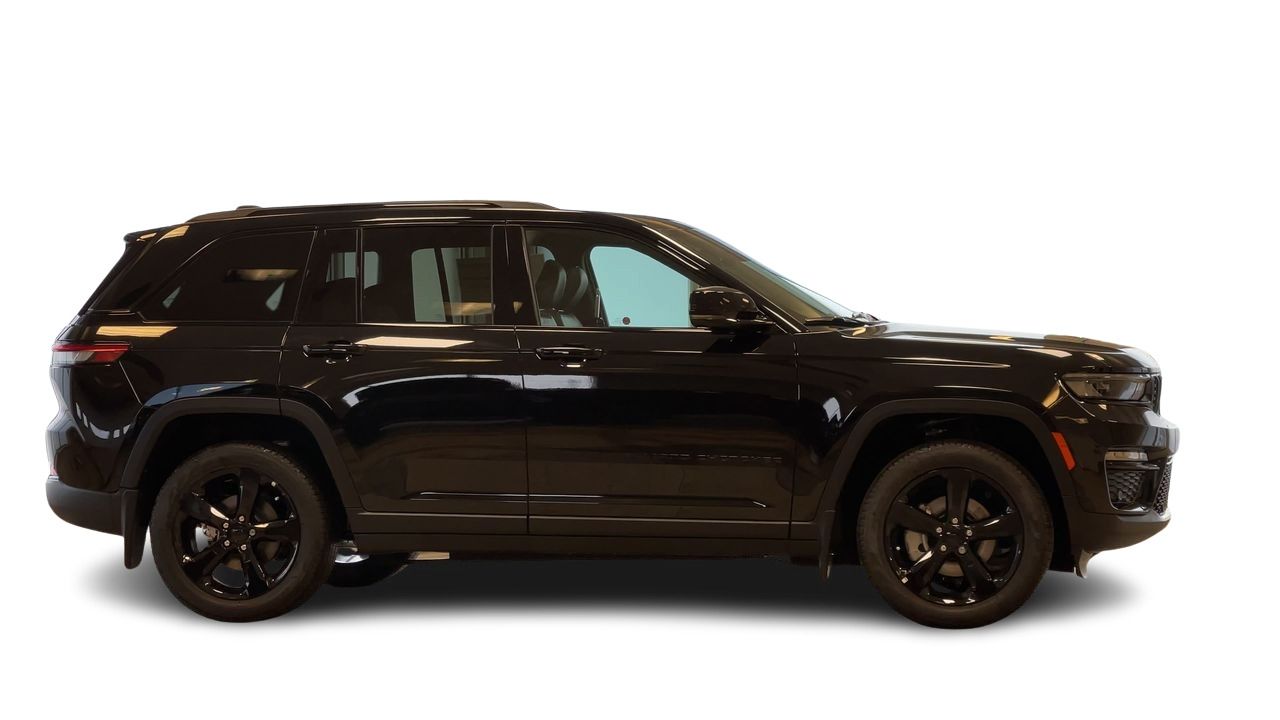 2025 Jeep Grand Cherokee in Regina, Saskatchewan