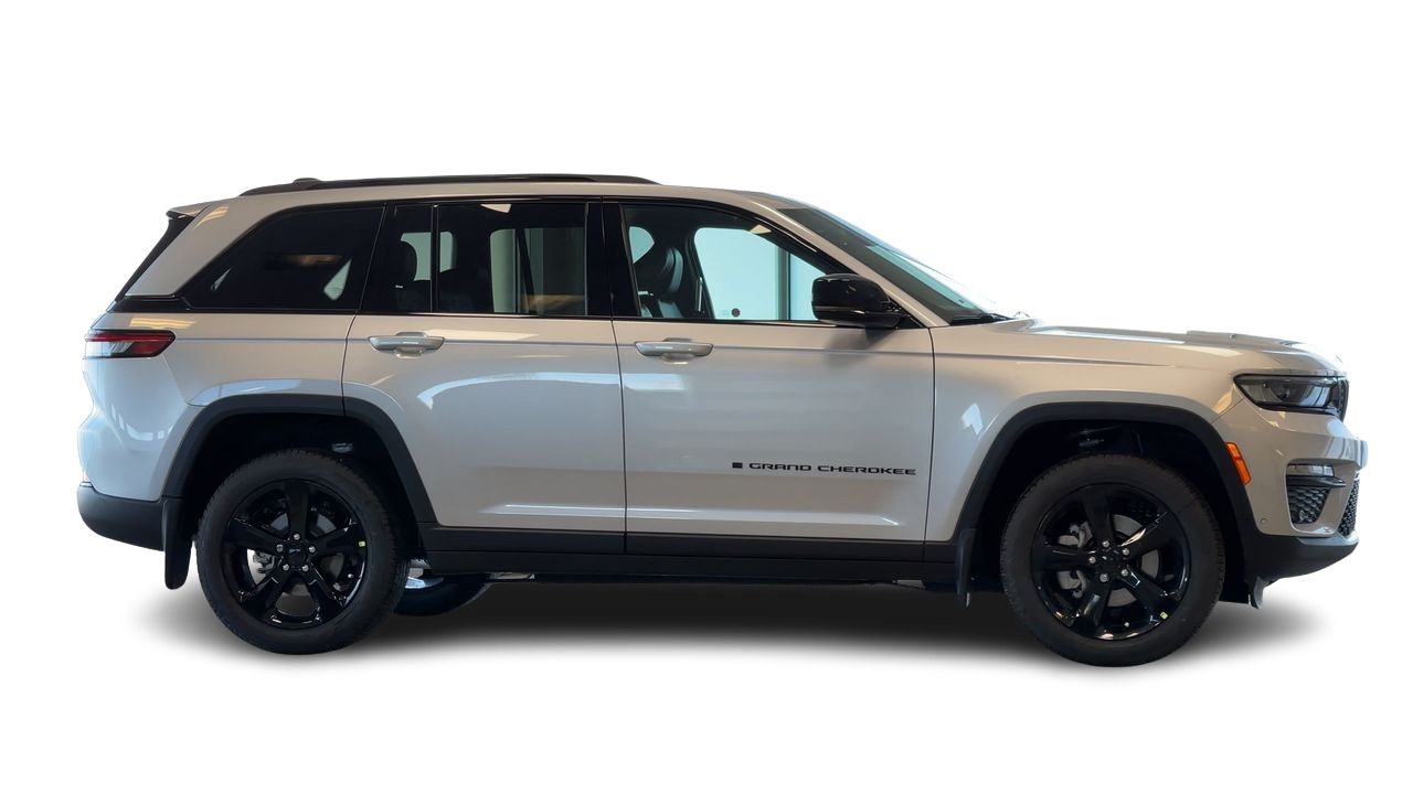 2025 Jeep Grand Cherokee in Regina, Saskatchewan