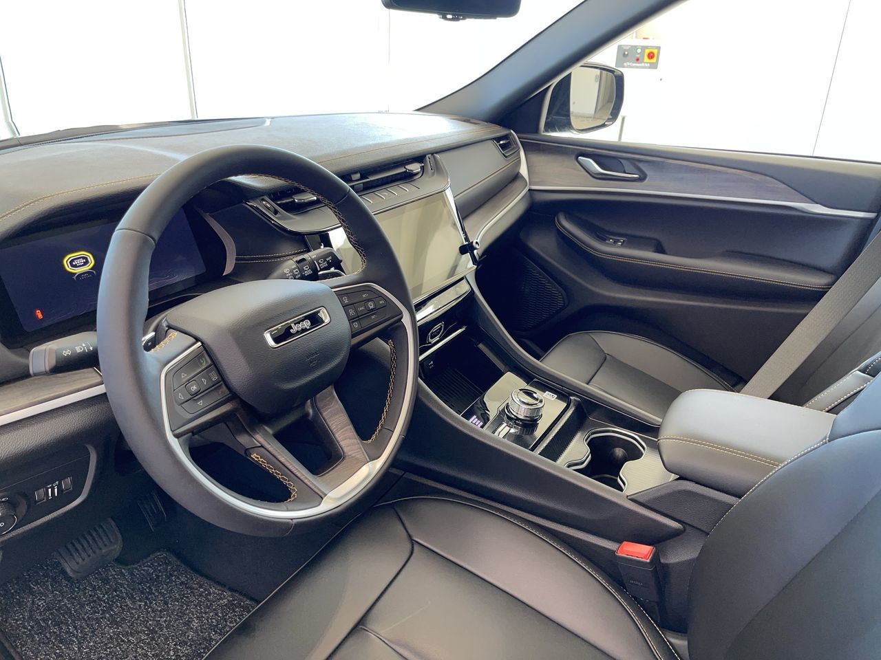 2026 Jeep Grand Cherokee in Regina, Saskatchewan