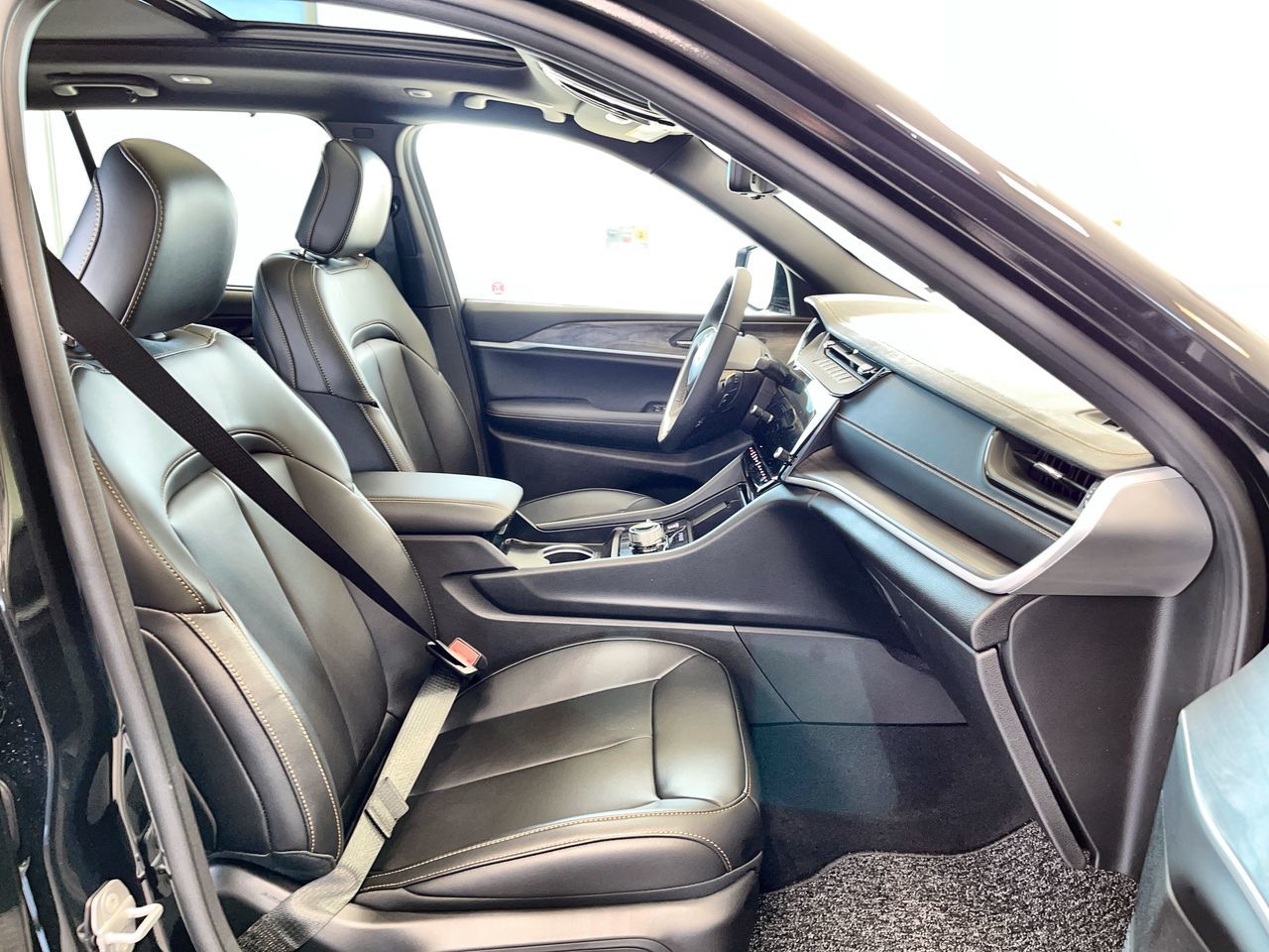 2026 Jeep Grand Cherokee in Regina, Saskatchewan