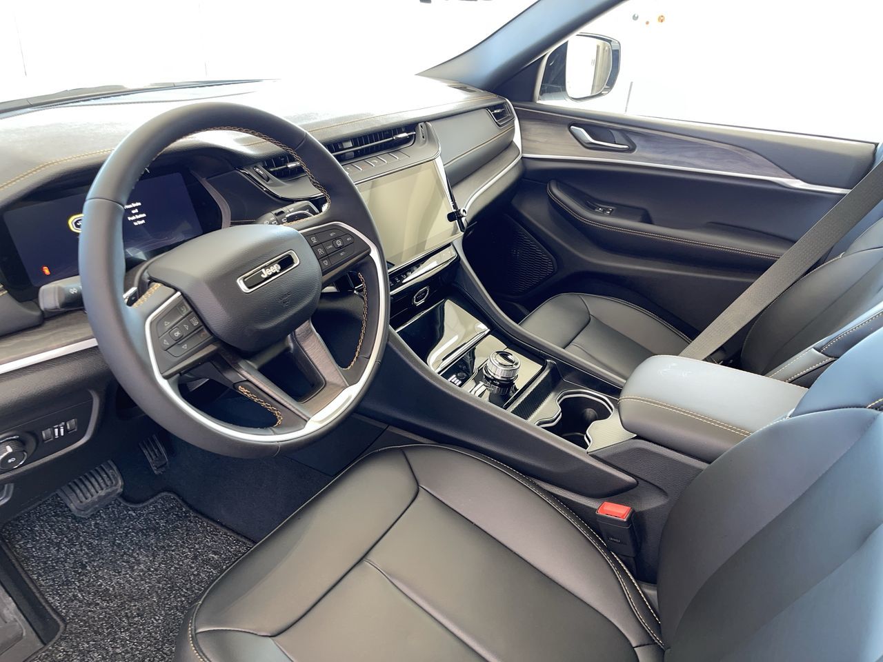 2026 Jeep Grand Cherokee in Regina, Saskatchewan