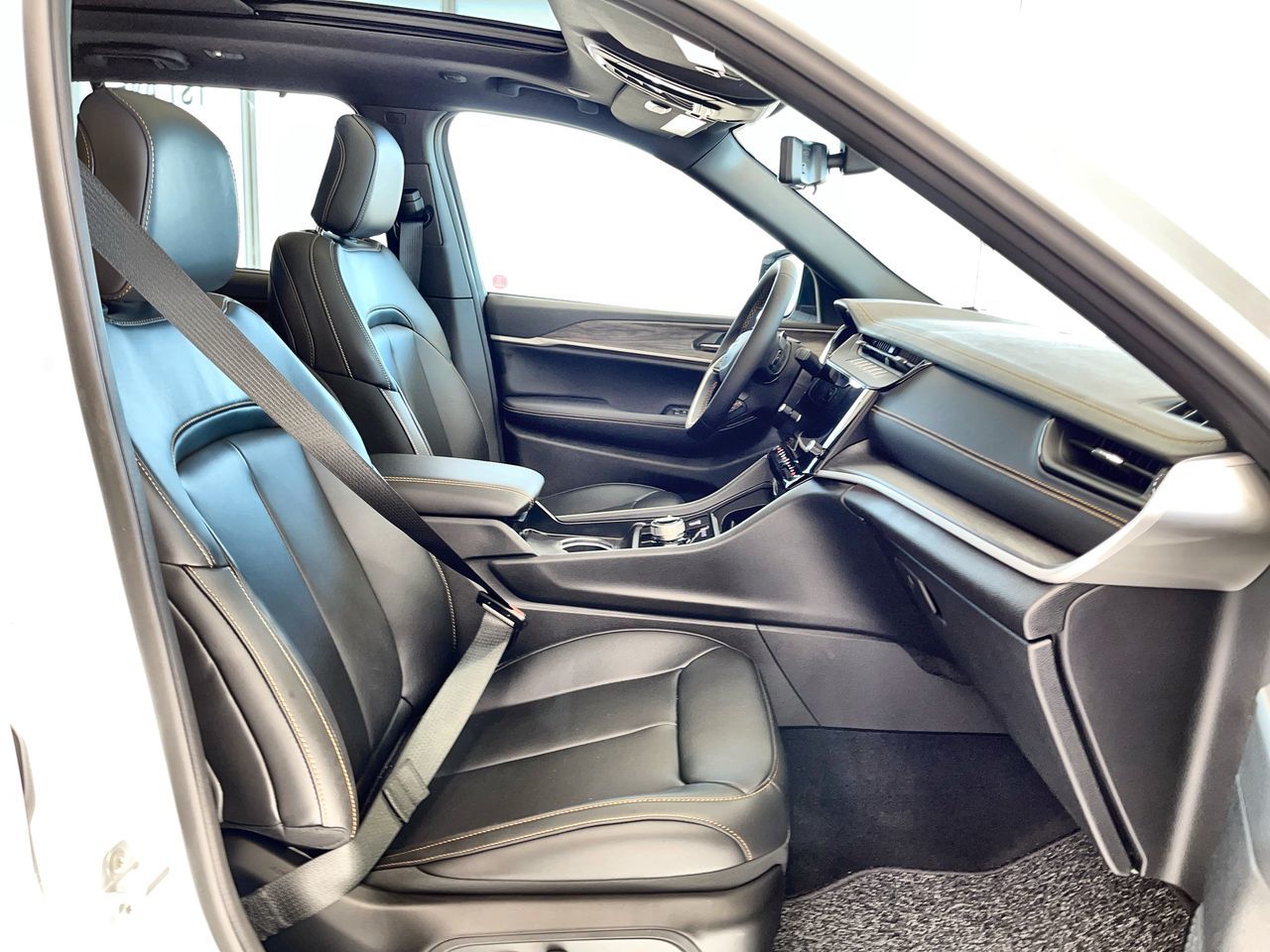 2026 Jeep Grand Cherokee in Regina, Saskatchewan