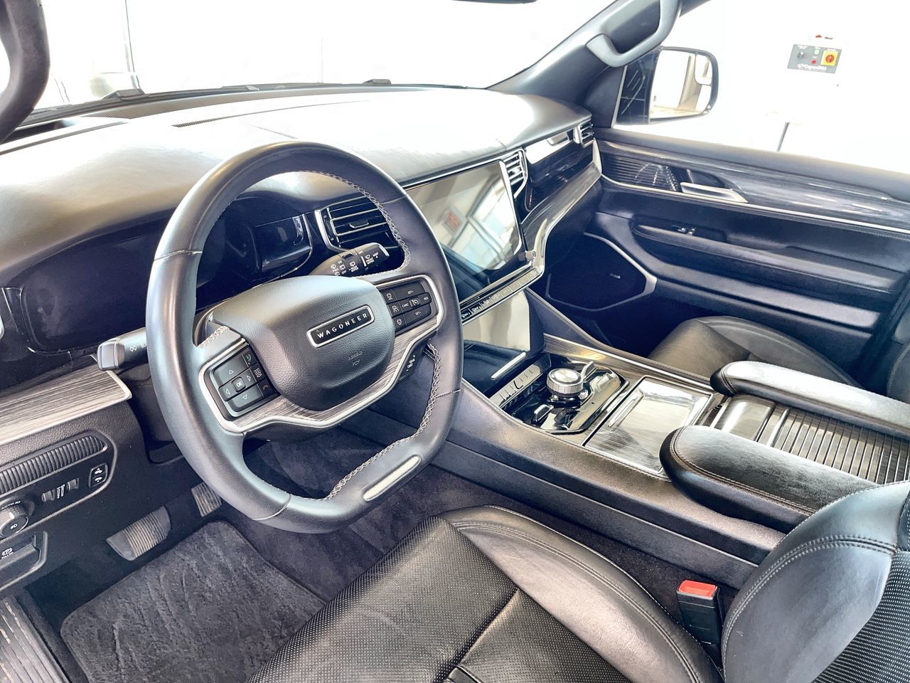 2022 Jeep Wagoneer in Regina, Saskatchewan