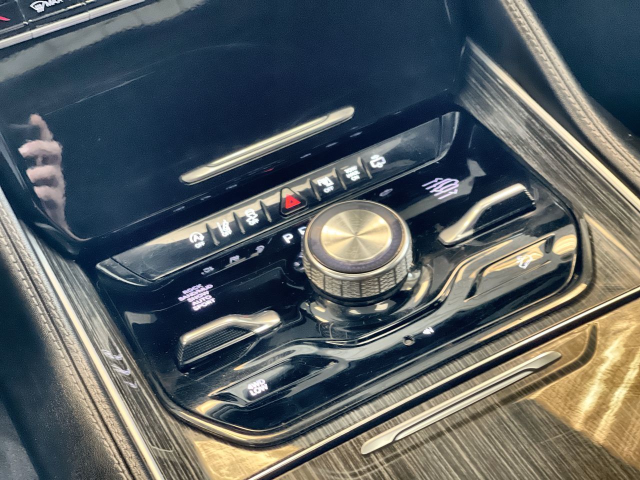 2022 Jeep Wagoneer in Regina, Saskatchewan