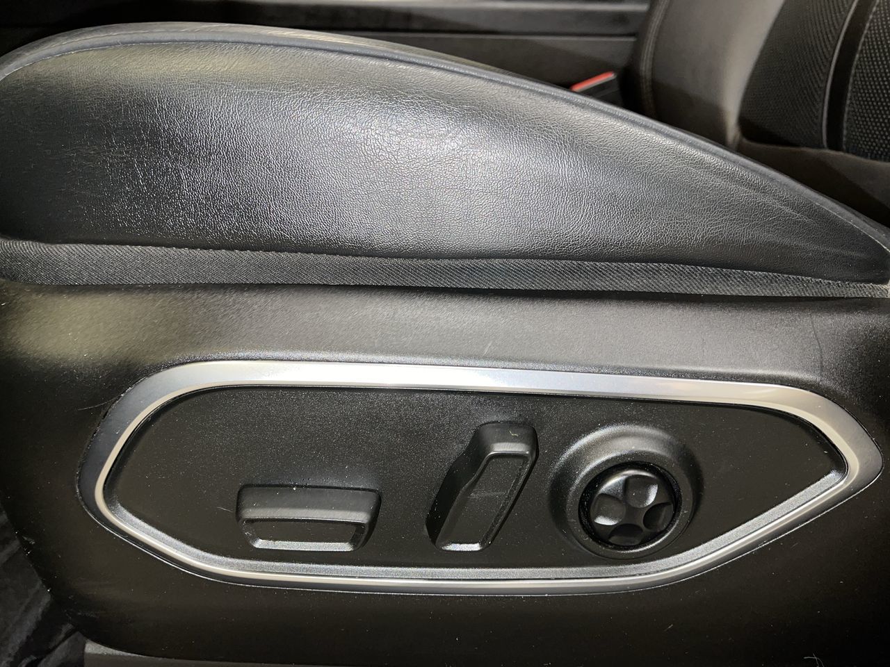 2022 Jeep Wagoneer in Regina, Saskatchewan