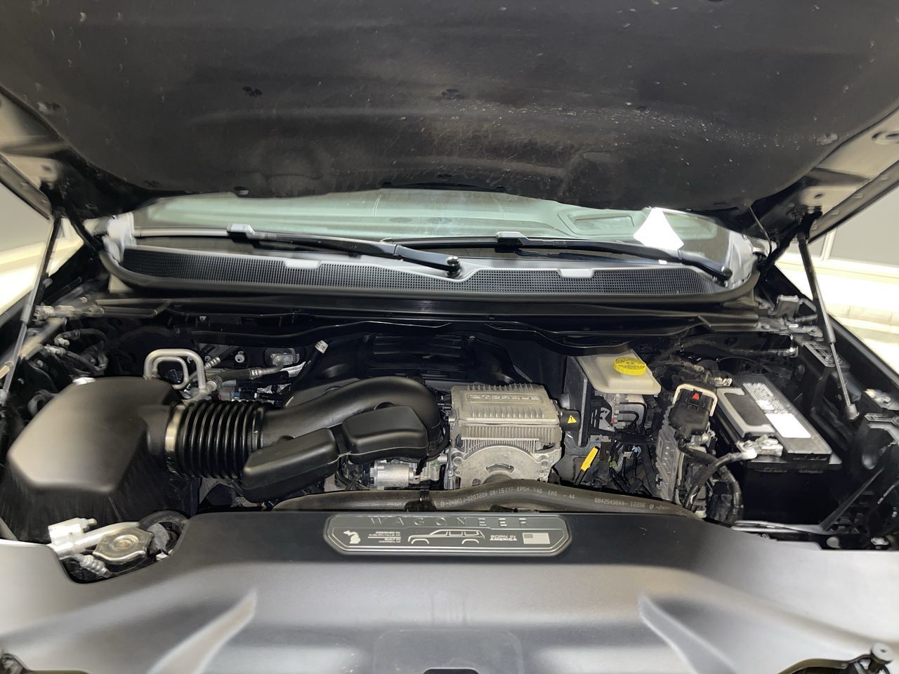 2022 Jeep Wagoneer in Regina, Saskatchewan