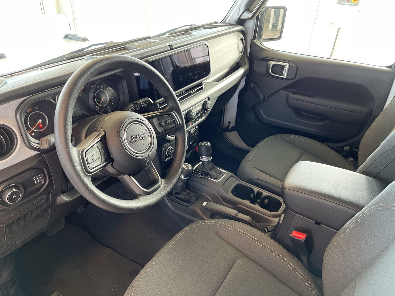 Jeep WRANGLER 4-Door  2024 à Regina, Saskatchewan