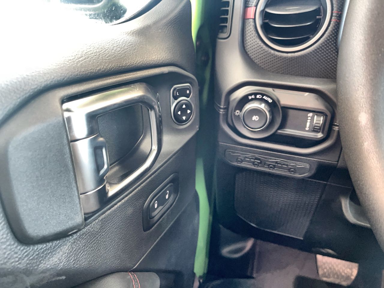 2025 Jeep WRANGLER 4-Door in Regina, Saskatchewan