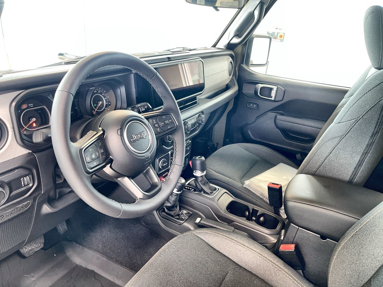 Jeep WRANGLER 4-Door  2025 à Regina, Saskatchewan