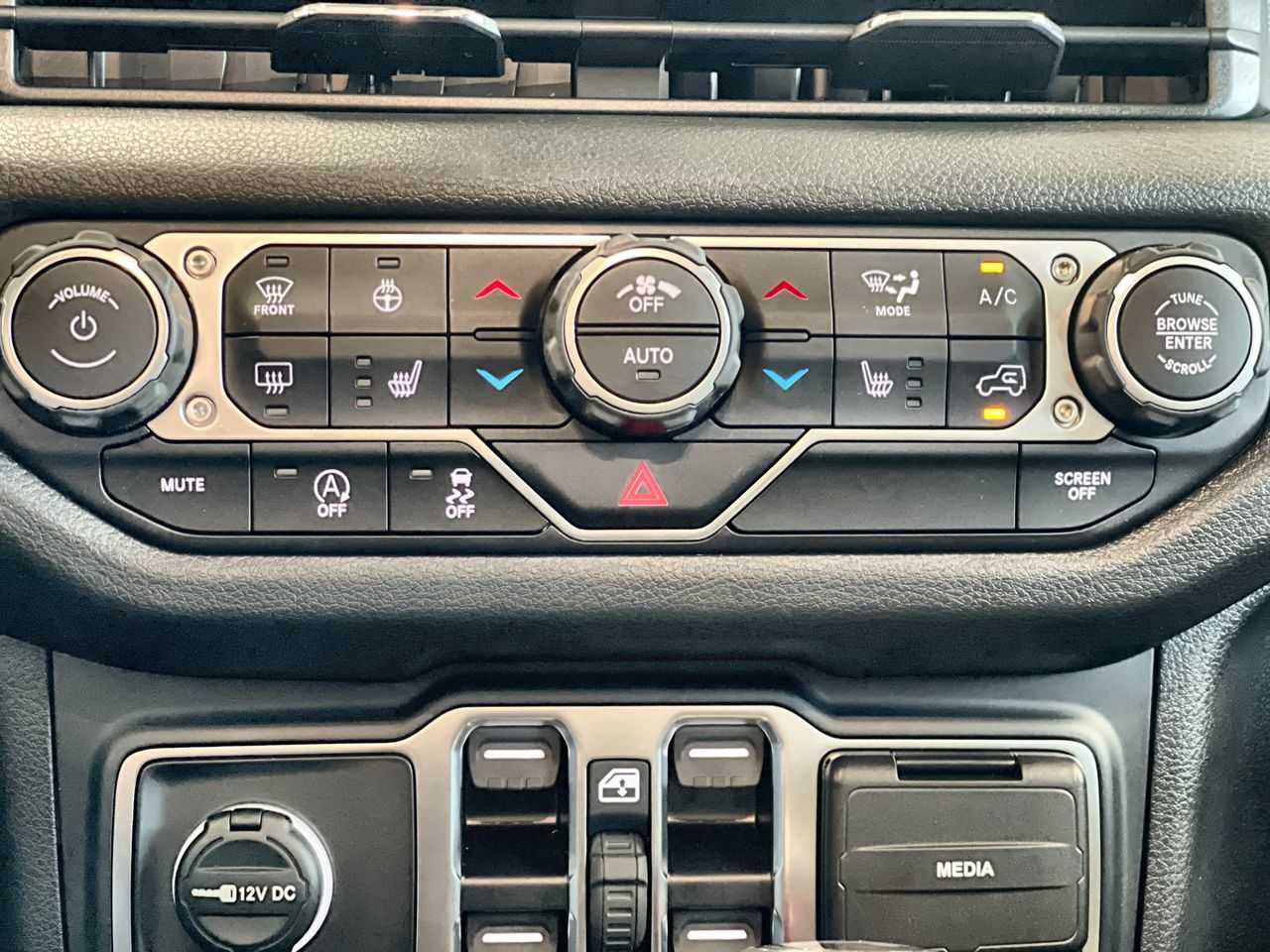 2025 Jeep Wrangler 4-Door in Regina, Saskatchewan